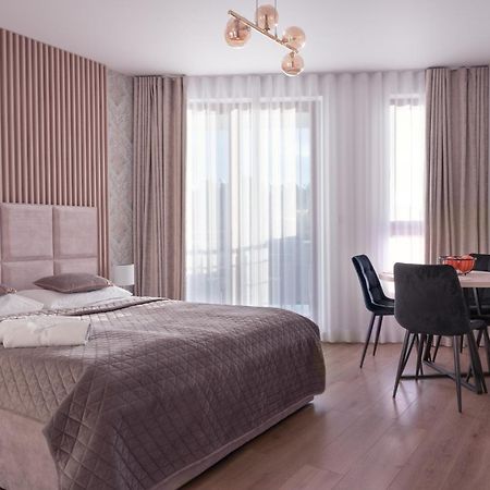 Apartamenty In - Prywatne Apartamenty - Gwiazda Morza Władysławowo Exteriör bild