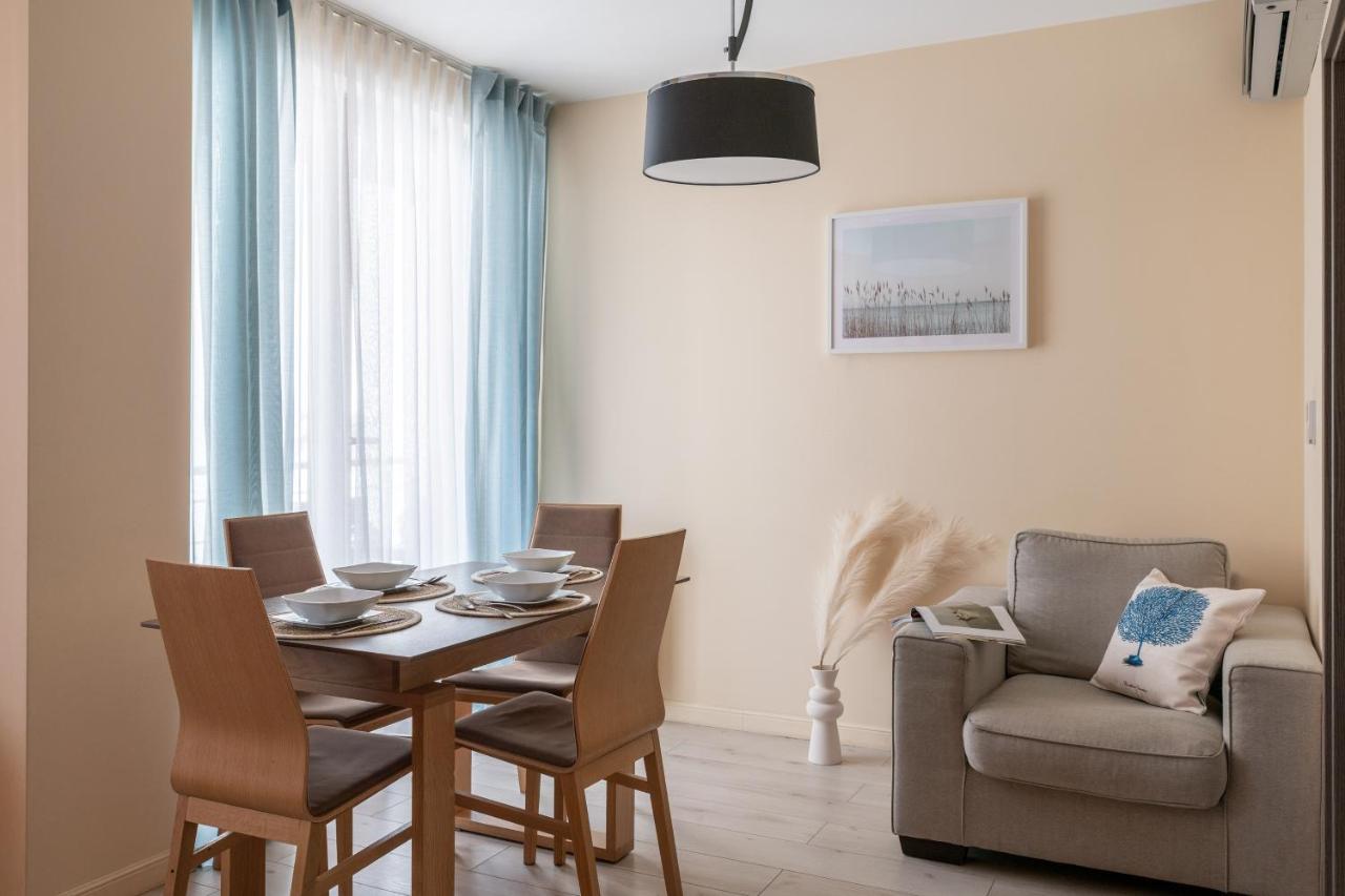 Apartamenty In - Prywatne Apartamenty - Gwiazda Morza Władysławowo Exteriör bild